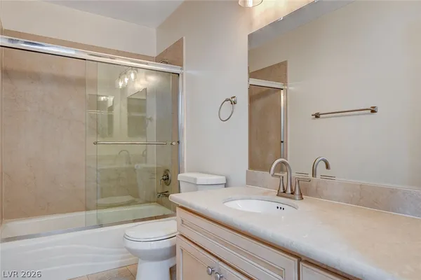 $2,800 | 2999 Bel Air Drive, Las Vegas, NV 89109