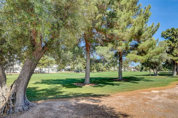 $2,800 | 2999 Bel Air Drive, Las Vegas, NV 89109