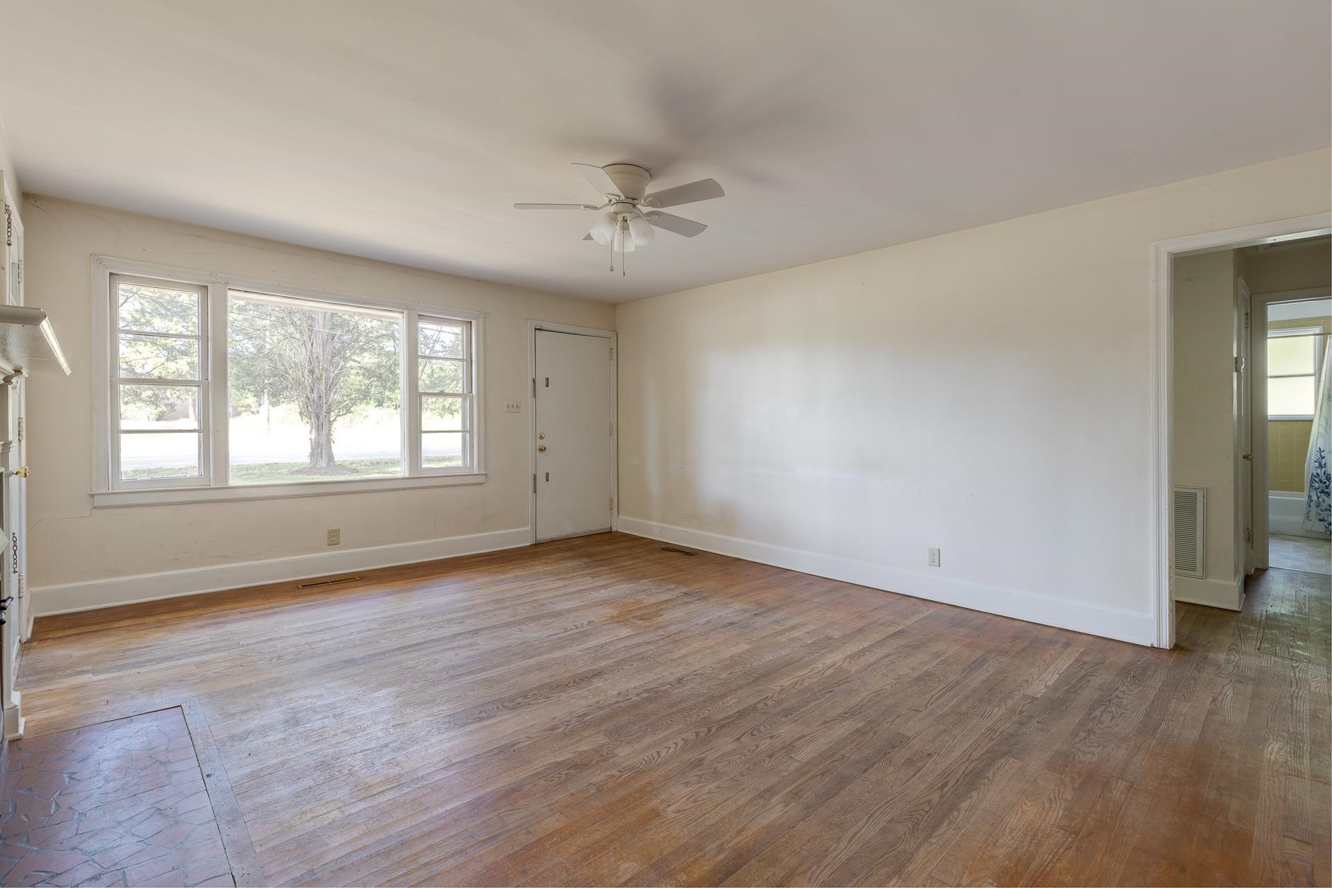 633 Morreene Road Durham, NC 27705 - Photo 11 of 29 Photo 11