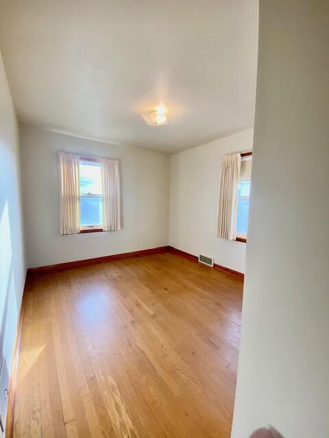 2007 Arlington Avenue Racine, WI 53403 - Photo 15 of 24 IMG_4958