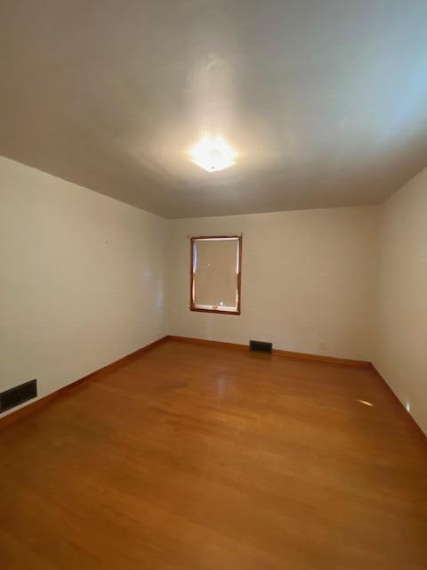 2007 Arlington Avenue Racine, WI 53403 - Photo 17 of 24 IMG_4963