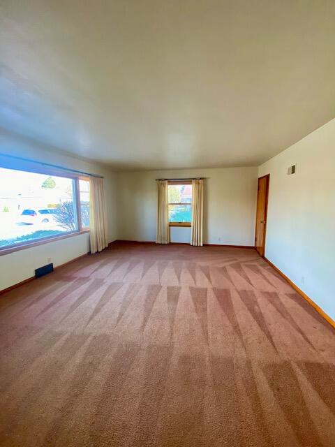 2007 Arlington Avenue Racine, WI 53403 - Photo 7 of 24 IMG_4946