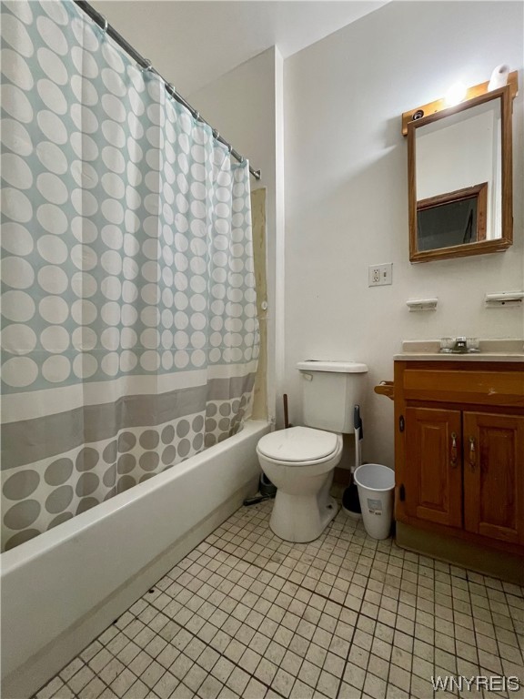 175 Freund Street Buffalo, NY 14215 - Photo 33 of 33 upper rear unit