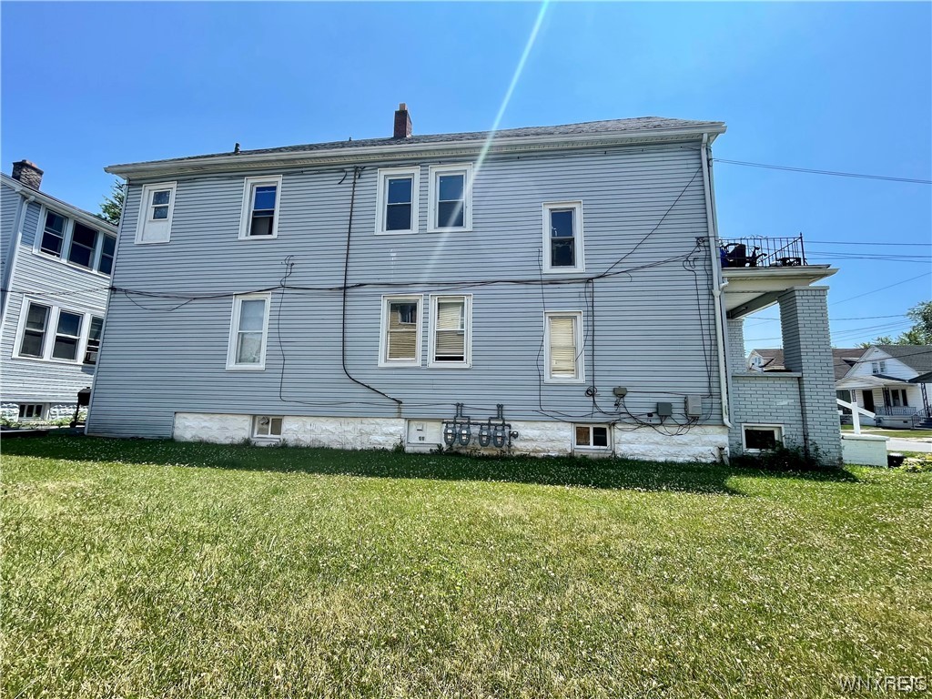 175 Freund Street Buffalo, NY 14215 - Photo 5 of 33 front housefron