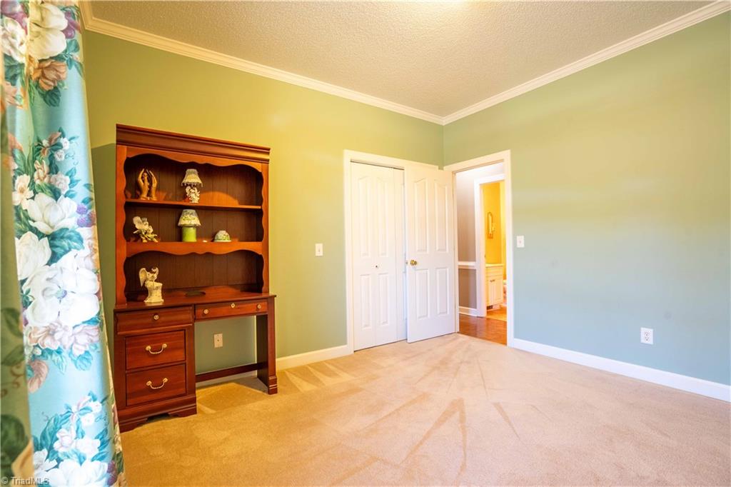 1504 Rankin Mill Road Greensboro, NC 27405 - Photo 29 of 44