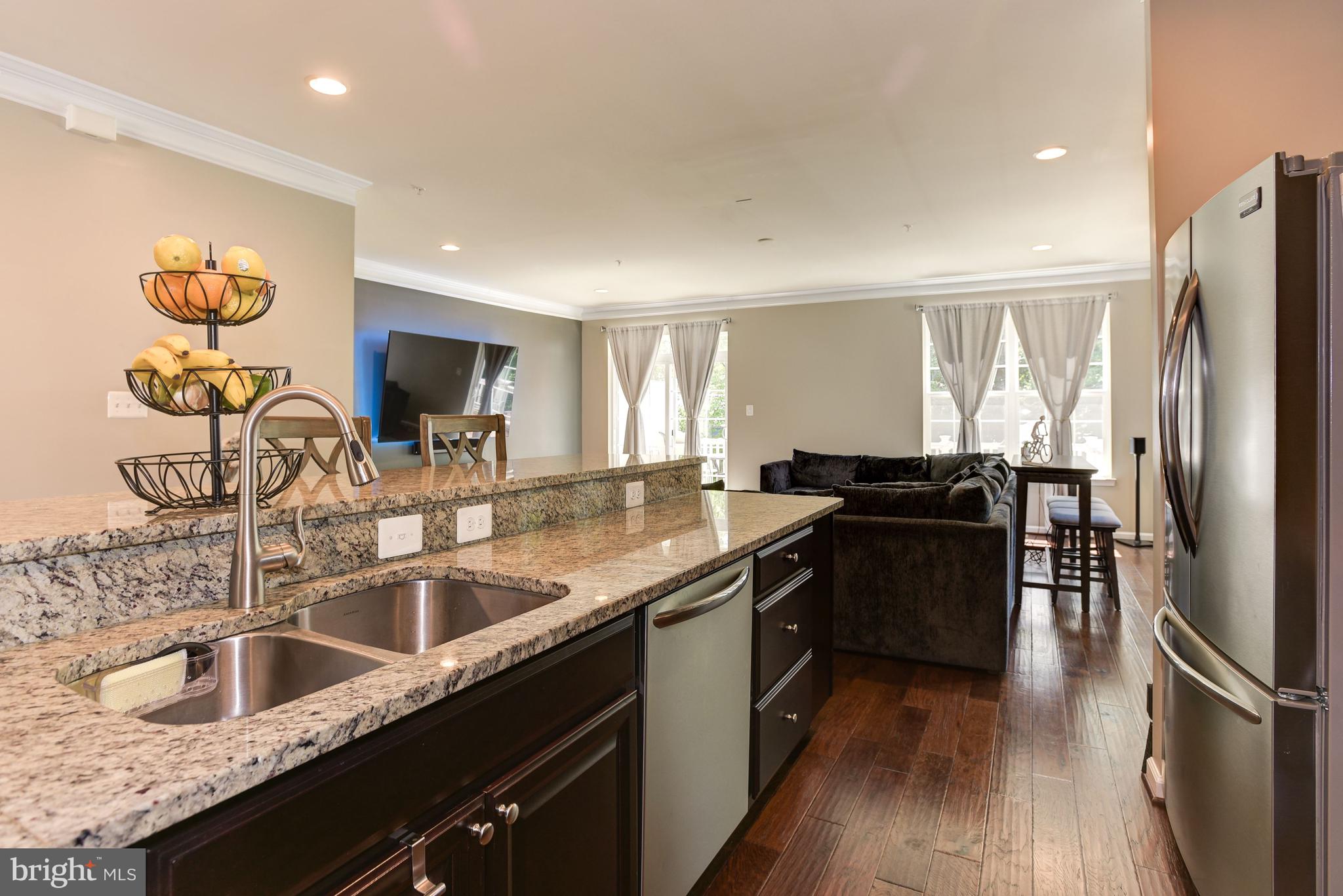 1042 Red Clover Road Gambrills, MD 21054 - Photo 6 of 52 Kitchen