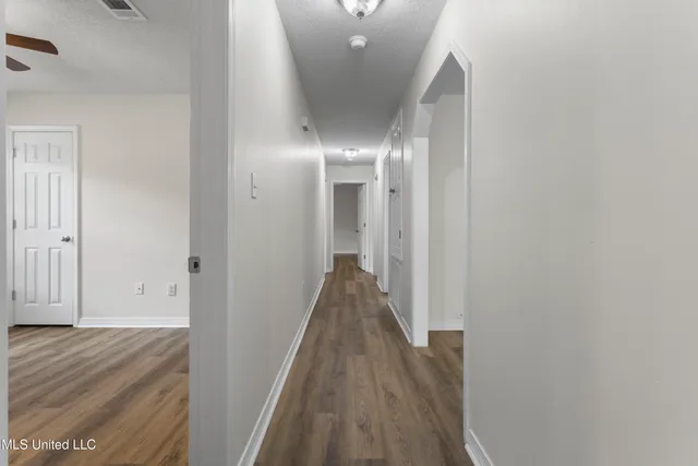 $1,750 | 8909 Mermaid Avenue, Ocean Springs, MS 39564