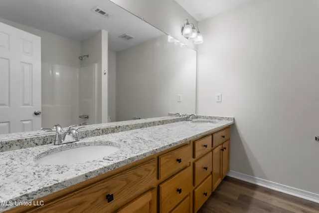 $1,750 | 8909 Mermaid Avenue, Ocean Springs, MS 39564