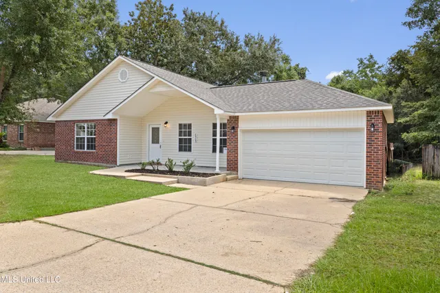 $1,750 | 8909 Mermaid Avenue, Ocean Springs, MS 39564