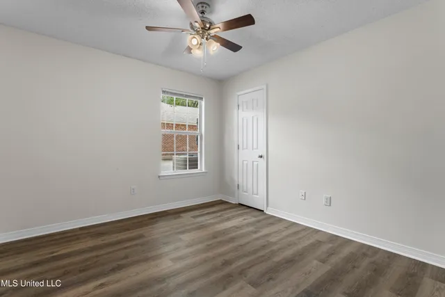 $1,750 | 8909 Mermaid Avenue, Ocean Springs, MS 39564