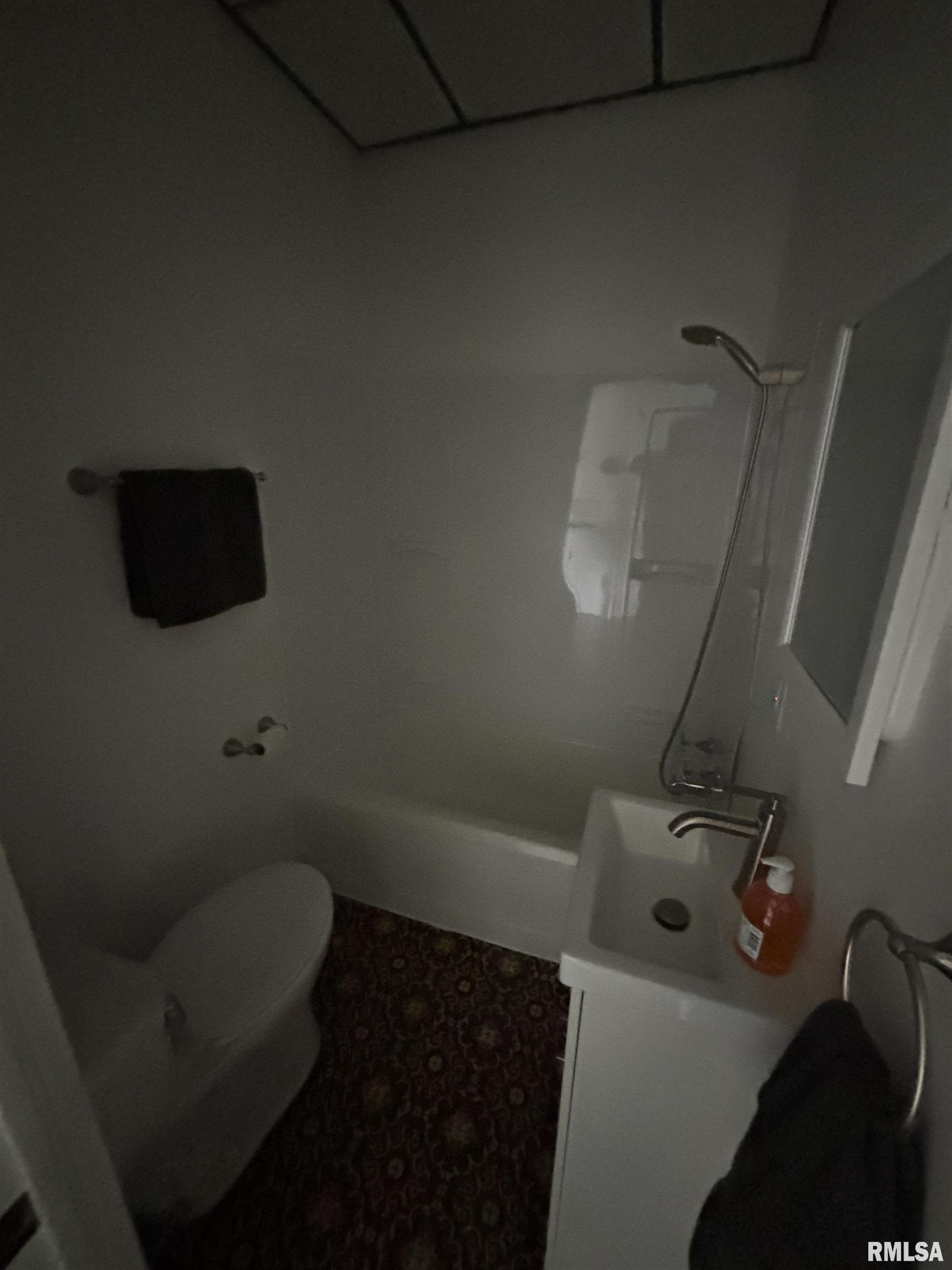 802 West 4th Street Sterling, IL 61081 - Photo 15 of 62