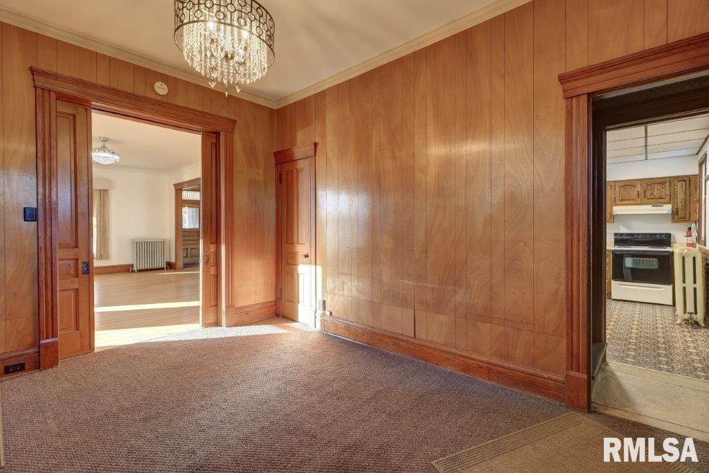 802 West 4th Street Sterling, IL 61081 - Photo 38 of 62