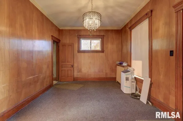 $212,000 | 802 West 4th Street, Sterling, IL 61081