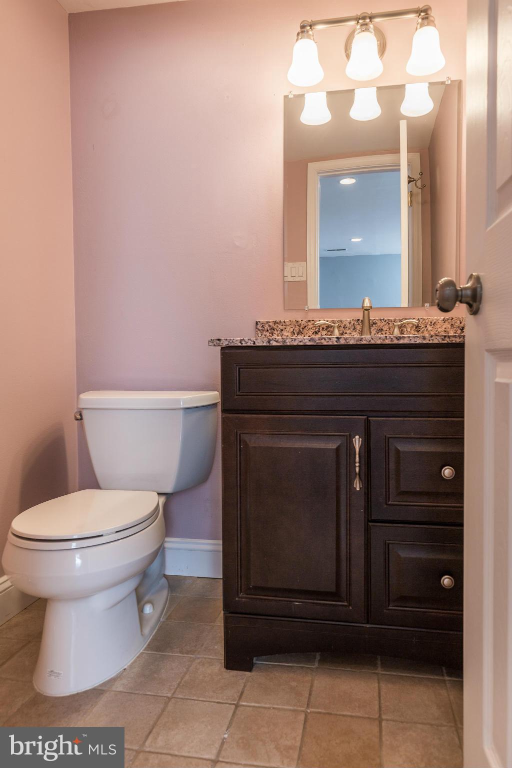 8316 Tobin Road, Unit 24 Annandale, VA 22003 - Photo 18 of 30 Bath (Master)