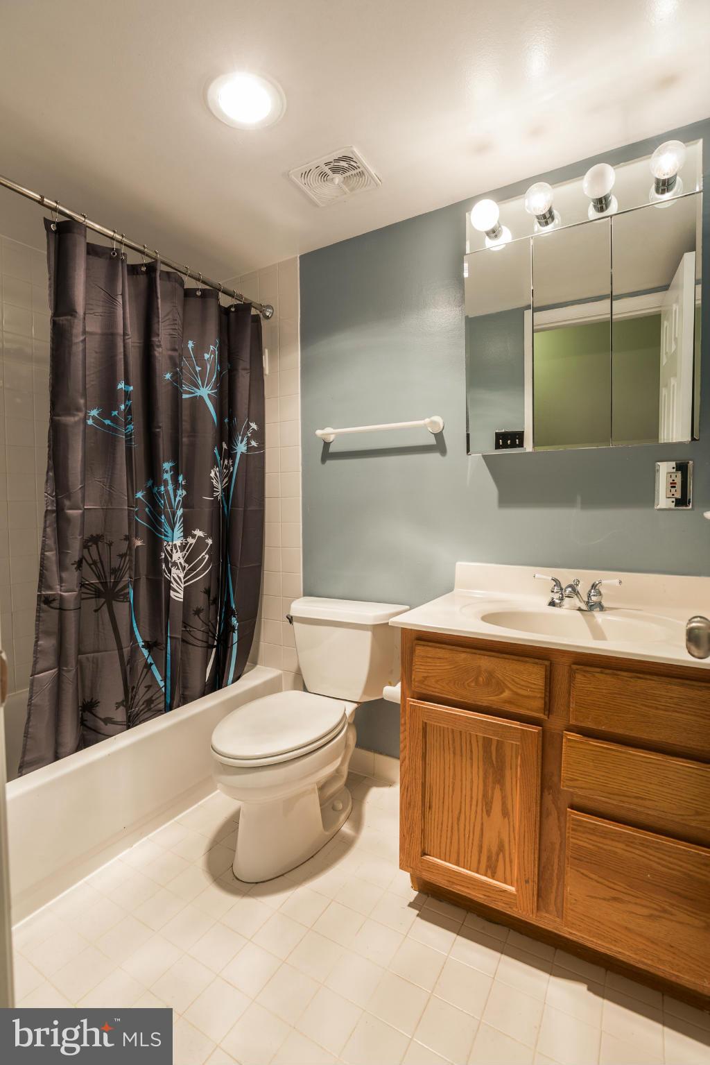 8316 Tobin Road, Unit 24 Annandale, VA 22003 - Photo 22 of 30 Bath 2