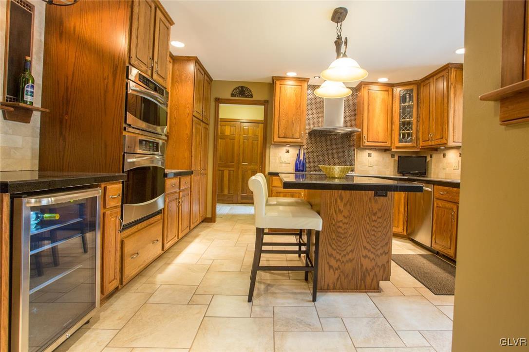 1263 Seifert Road Nazareth, PA 18064 - Photo 12 of 43 Gallery Image 12