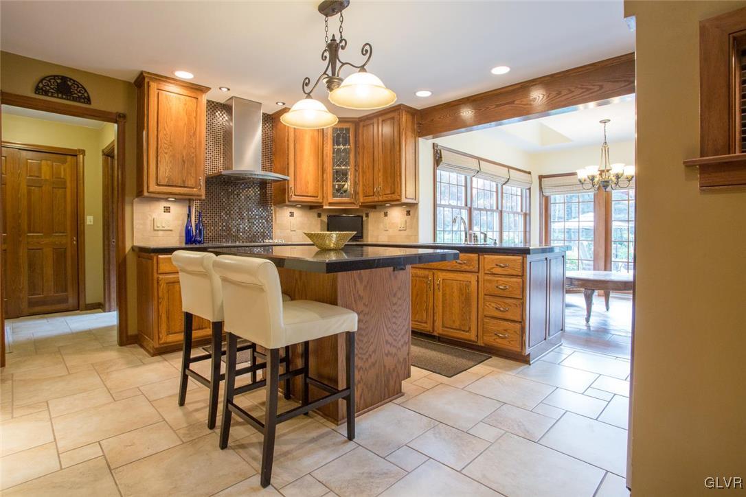 1263 Seifert Road Nazareth, PA 18064 - Photo 15 of 43 Gallery Image 15