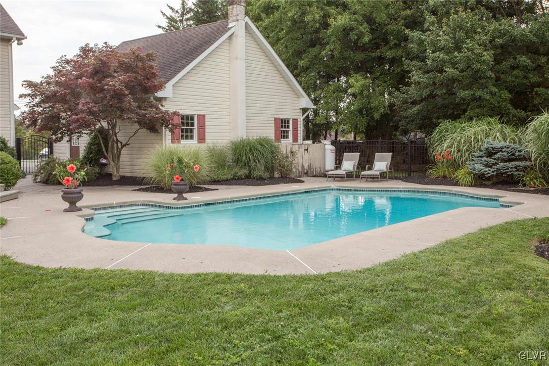 1263 Seifert Road Nazareth, PA 18064 - Photo 33 of 43 Gallery Image 33
