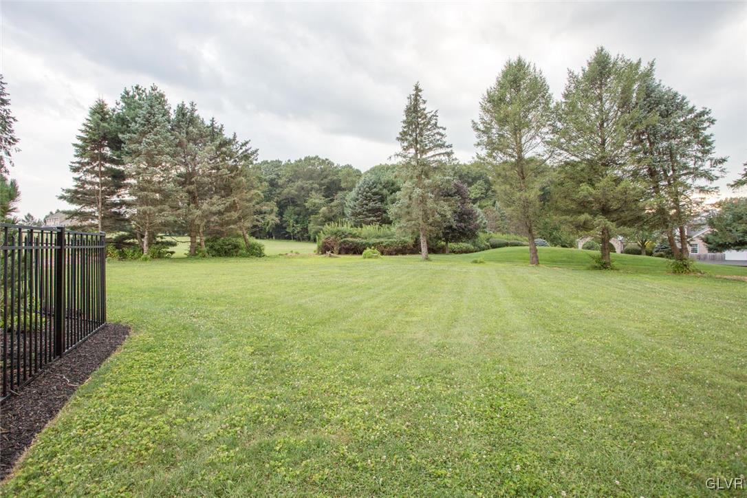 1263 Seifert Road Nazareth, PA 18064 - Photo 38 of 43 Gallery Image 38
