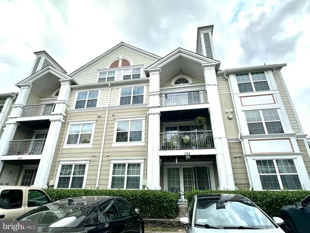 $2,700 | 164 Kendrick Place, Unit 16436, Gaithersburg, MD 20878