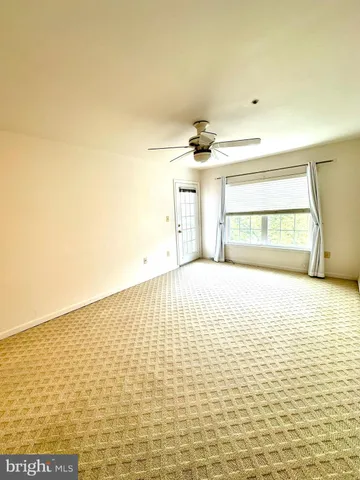 $2,700 | 164 Kendrick Place, Unit 16436, Gaithersburg, MD 20878