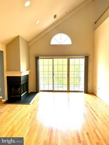 $2,700 | 164 Kendrick Place, Unit 16436, Gaithersburg, MD 20878