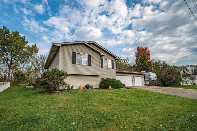 $339,000 | 256 West Panther Drive, Ellsworth, WI 54011