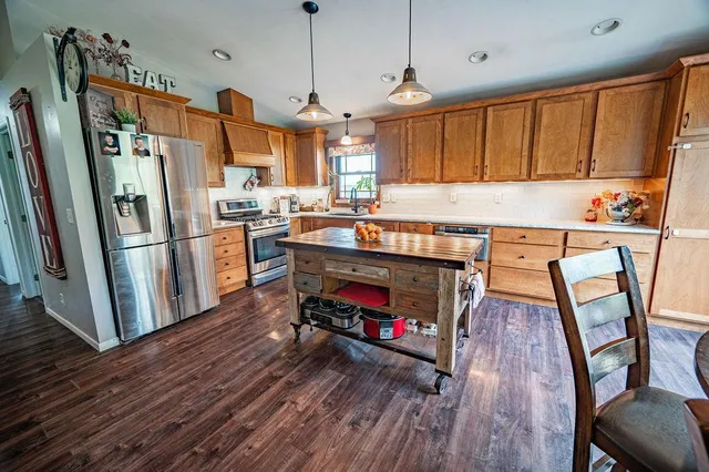 $339,000 | 256 West Panther Drive, Ellsworth, WI 54011