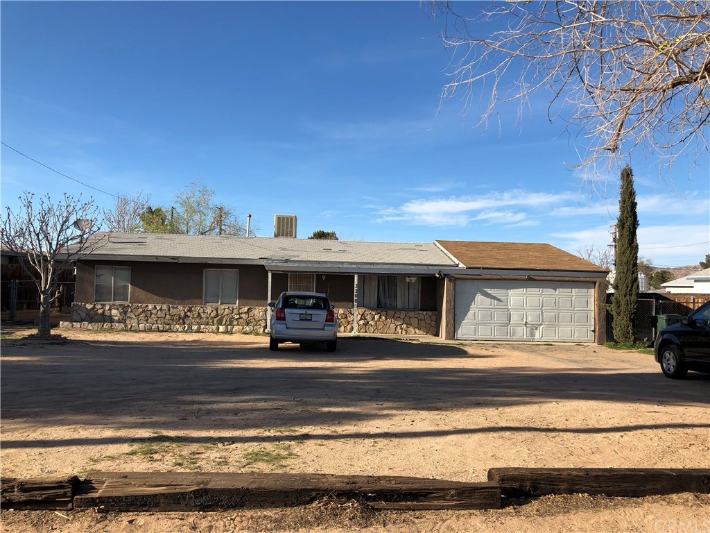 22000 Cherokee Avenue Apple Valley, CA 92307 - Photo 1 of 1
