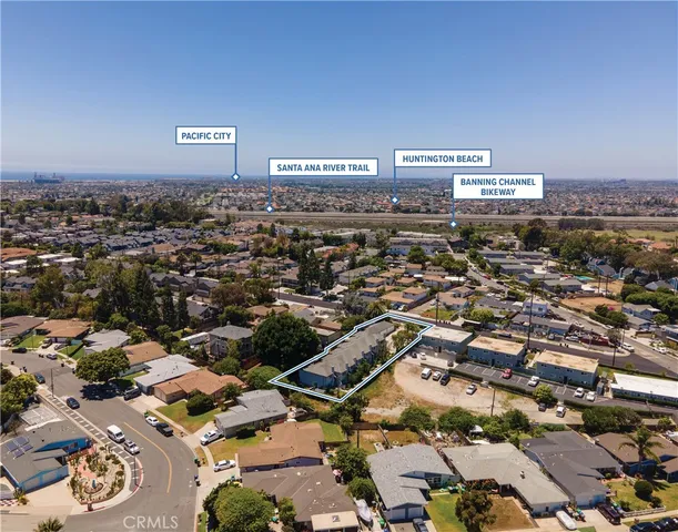 $4,525,000 | 2230 Canyon Drive, Costa Mesa, CA 92627