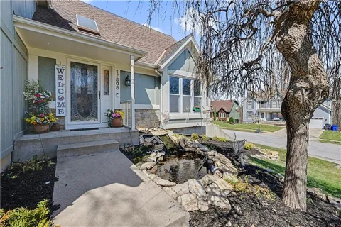 $399,950 | 17508 West 116th Street, Olathe, KS 66061