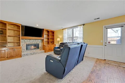 $399,950 | 17508 West 116th Street, Olathe, KS 66061