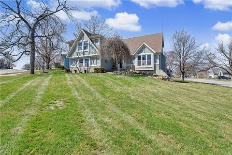 $399,950 | 17508 West 116th Street, Olathe, KS 66061
