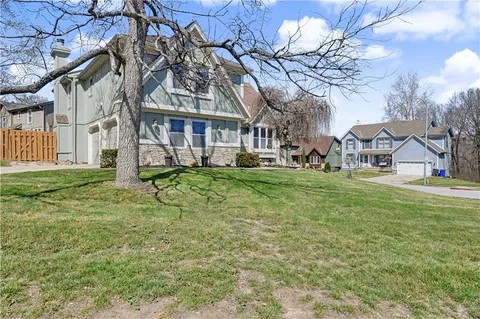 $399,950 | 17508 West 116th Street, Olathe, KS 66061