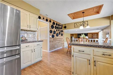 $399,950 | 17508 West 116th Street, Olathe, KS 66061