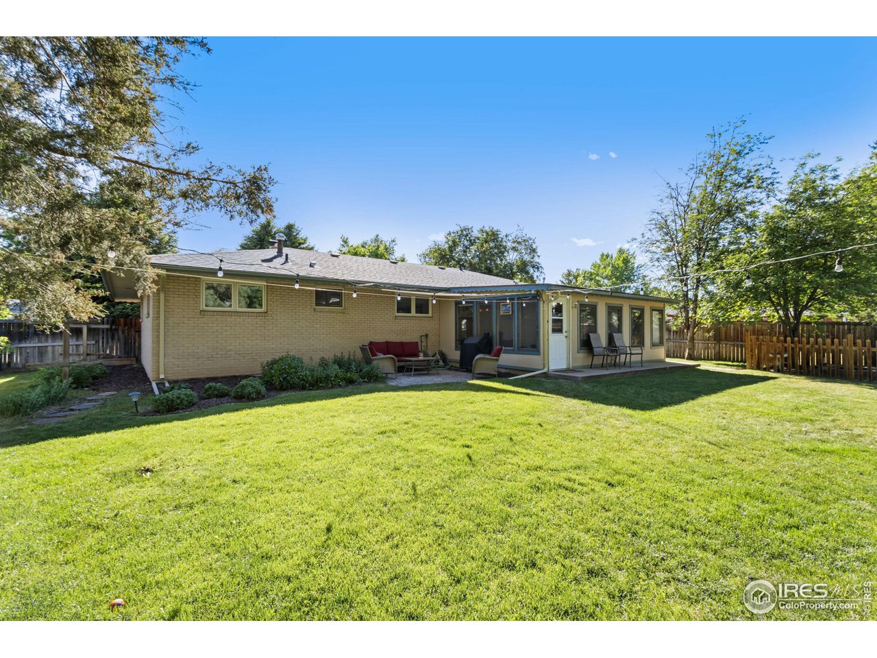 1048 Montview Road Fort Collins, CO 80521 - Photo 22 of 25 Large Yard.