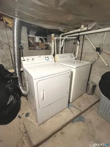 $559,999 | 17 Paradiso Street, Norwalk, CT 06854