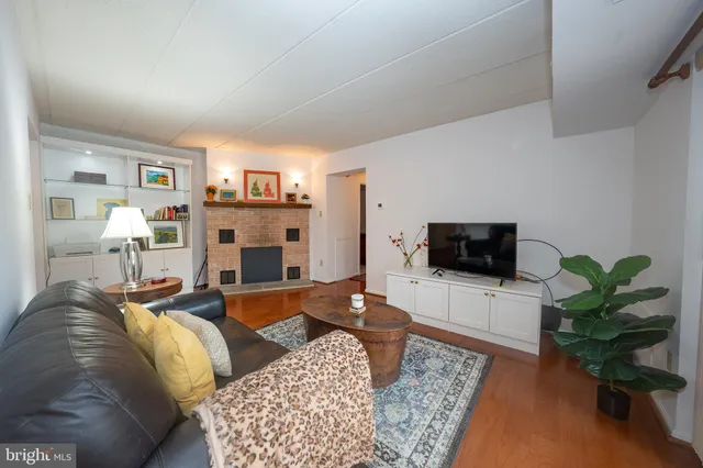 $280,000 | 620 Washington Place, Unit 20, Chesterbrook, PA 19087