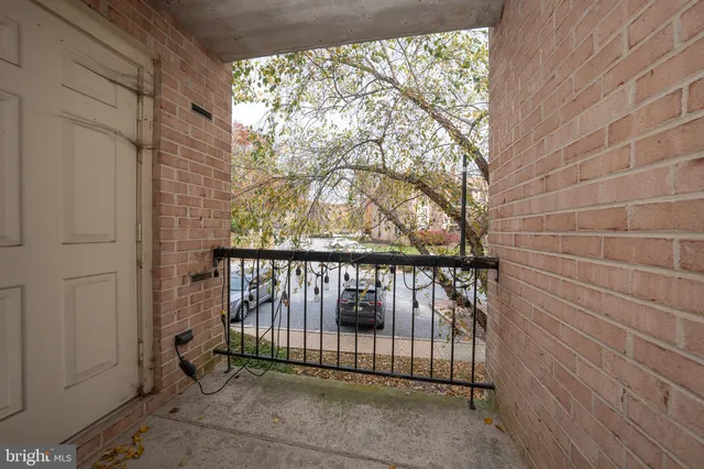 $280,000 | 620 Washington Place, Unit 20, Chesterbrook, PA 19087