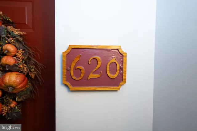 $280,000 | 620 Washington Place, Unit 20, Chesterbrook, PA 19087