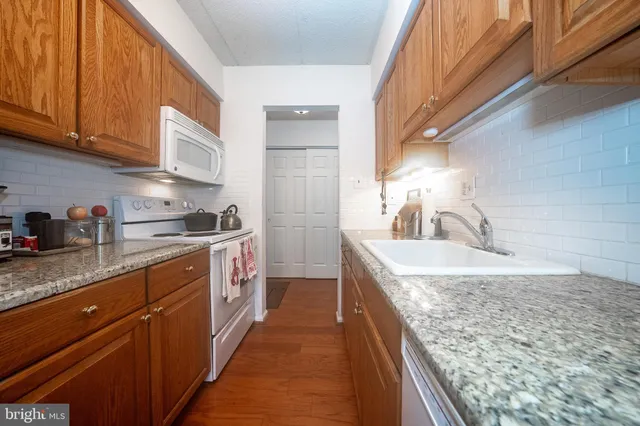 $280,000 | 620 Washington Place, Unit 20, Chesterbrook, PA 19087