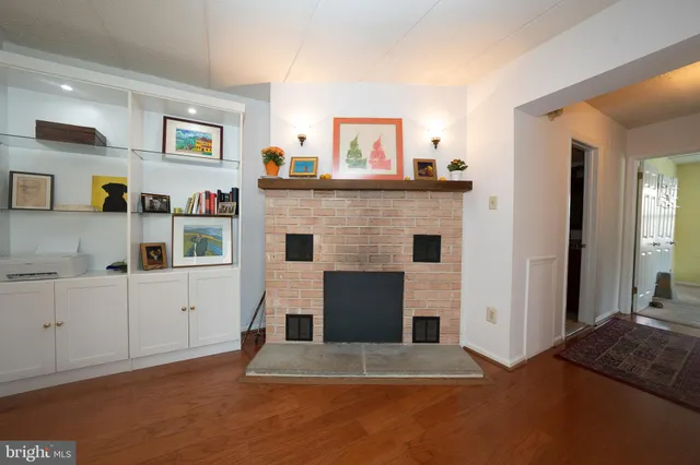 $280,000 | 620 Washington Place, Unit 20, Chesterbrook, PA 19087