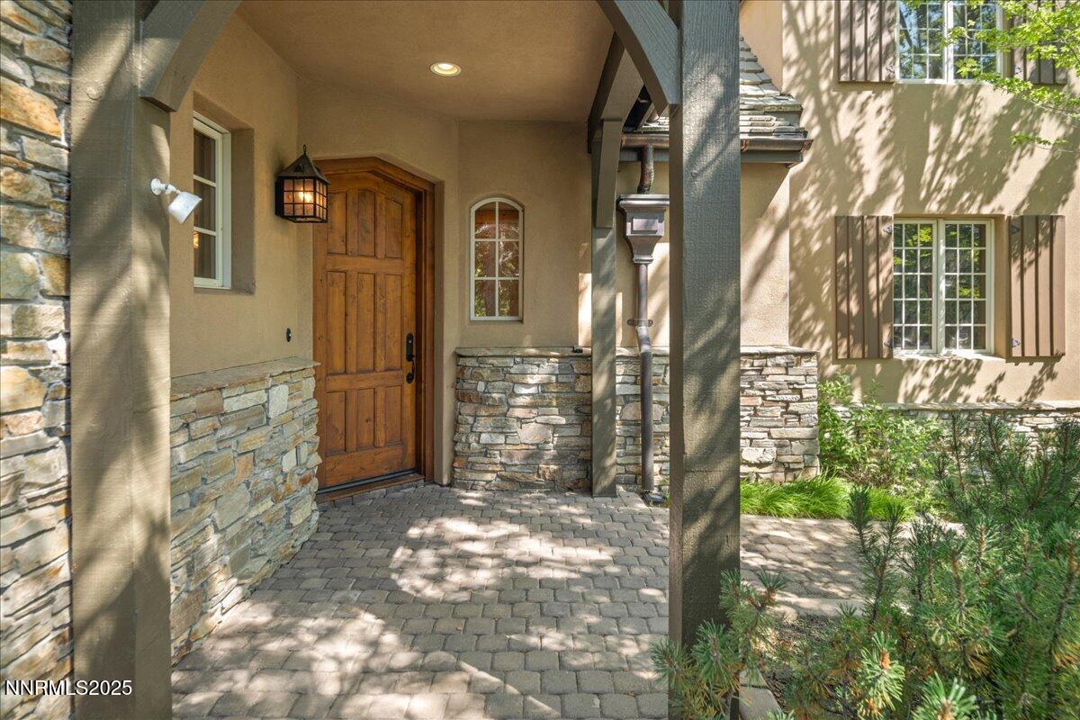 6365 Wetzel Court Reno, NV 89511 - Photo 3 of 45 03-DSC_9708
