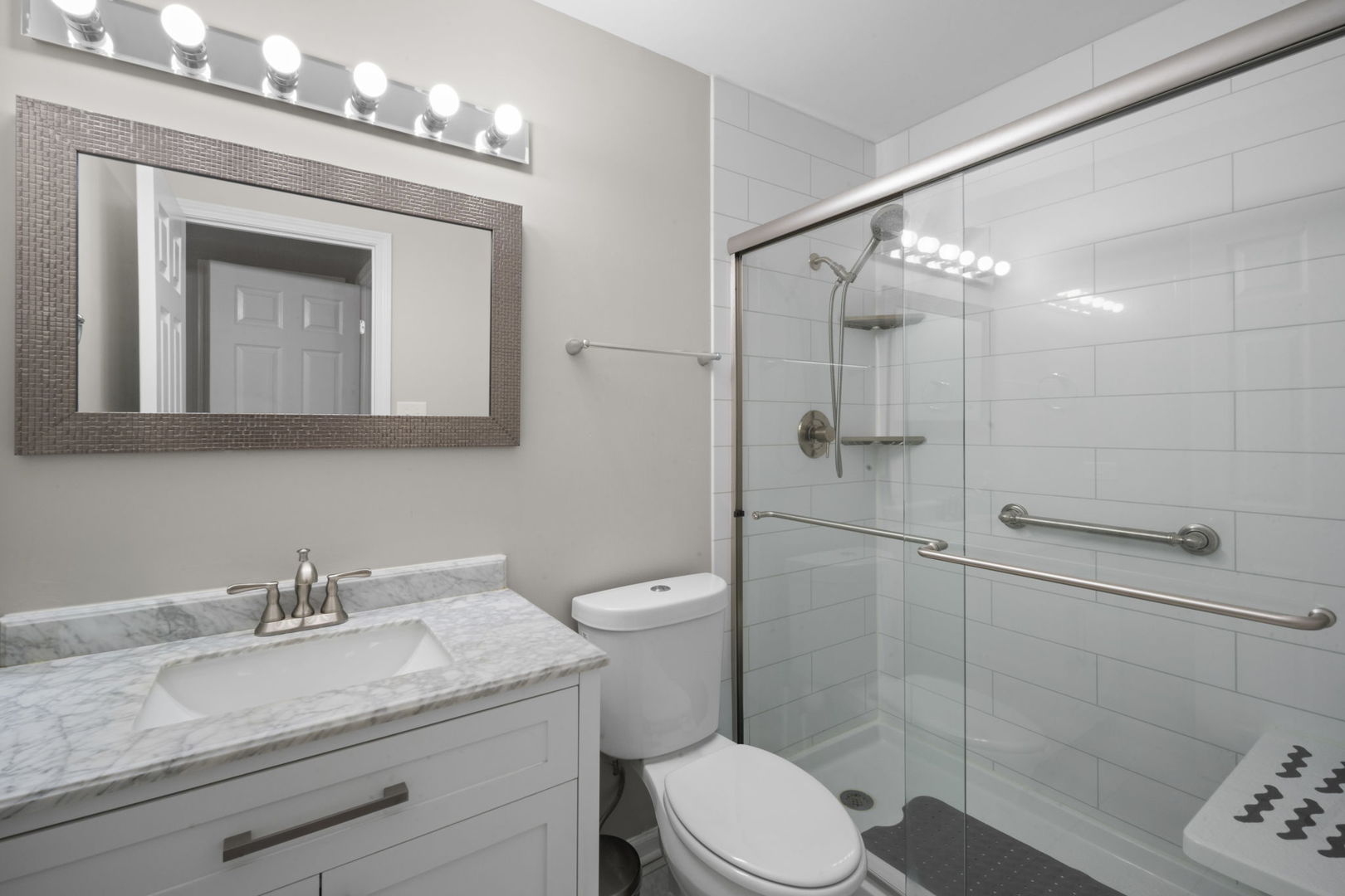 429 Valley View Lake Barrington, IL 60010 - Photo 12 of 31