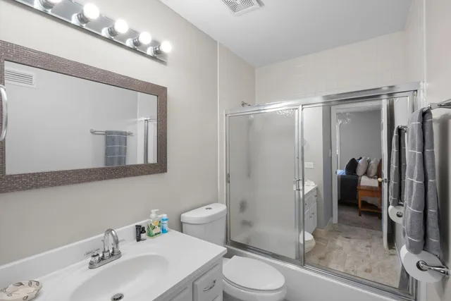 $399,900 | 429 Valley View, Lake Barrington, IL 60010