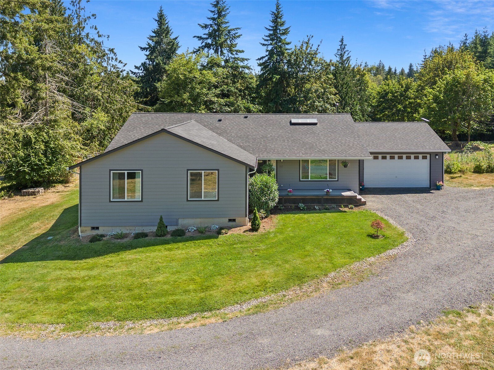 317 Cousins Road Chehalis, WA 98532 - Photo 1 of 40 a aerial view of a house