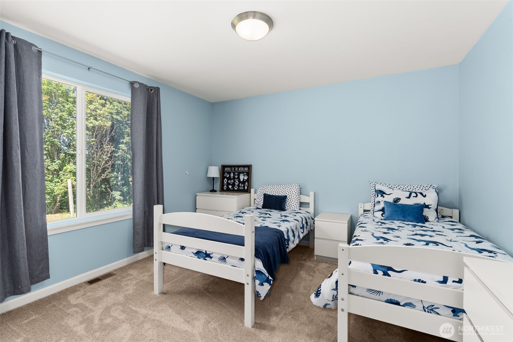 317 Cousins Road Chehalis, WA 98532 - Photo 24 of 40 a bedroom with a bed and a window