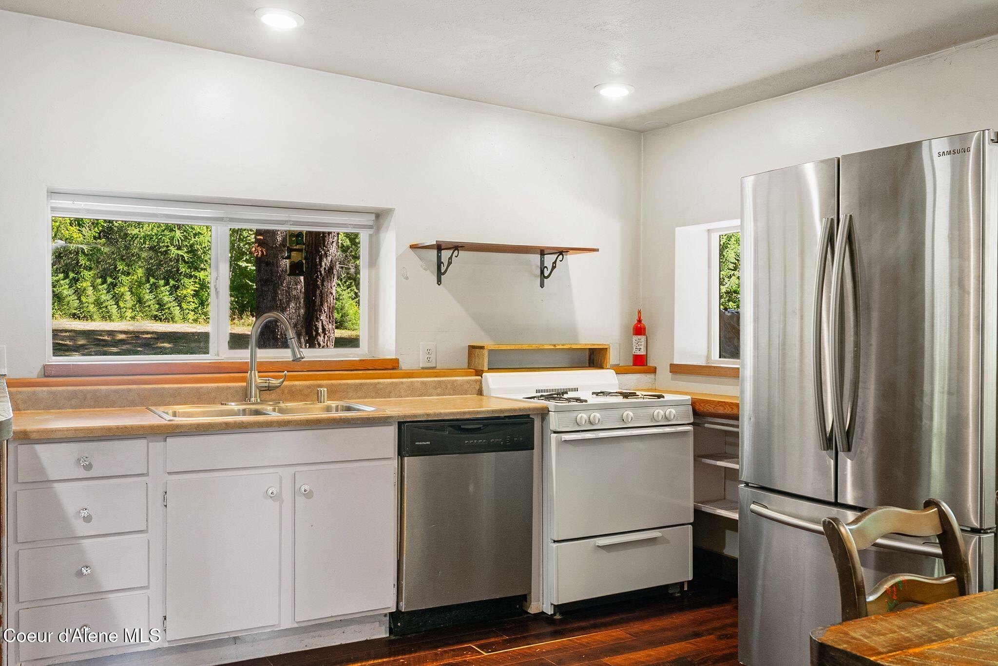 2494 Gold Creek Ridge Road Sandpoint, ID 83864 - Photo 13 of 66 12_DSC08161