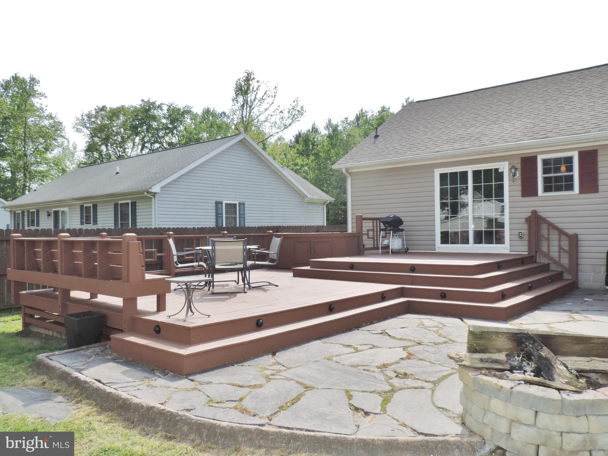 9409 Stage Road Delmar, MD 21875 - Photo 21 of 36 Large Back Deck