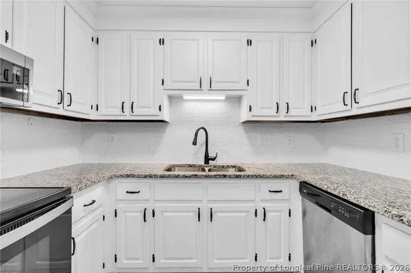 $2,000 | 5999 Blue Teal Court, Fayetteville, NC 28304